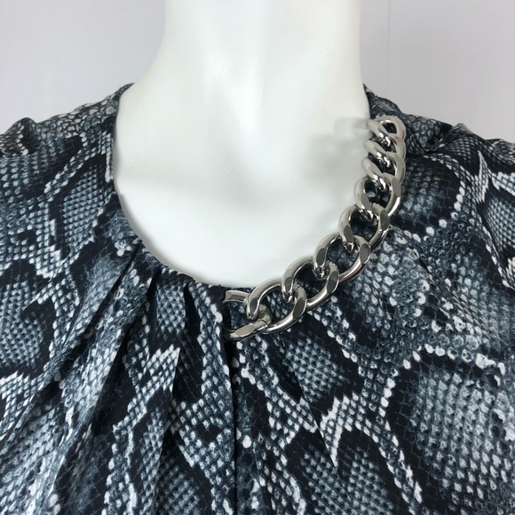 Michael Kors Women's Snake Animal Print Blouse - Size Large -Excellent Condition - Picture 3 of 13